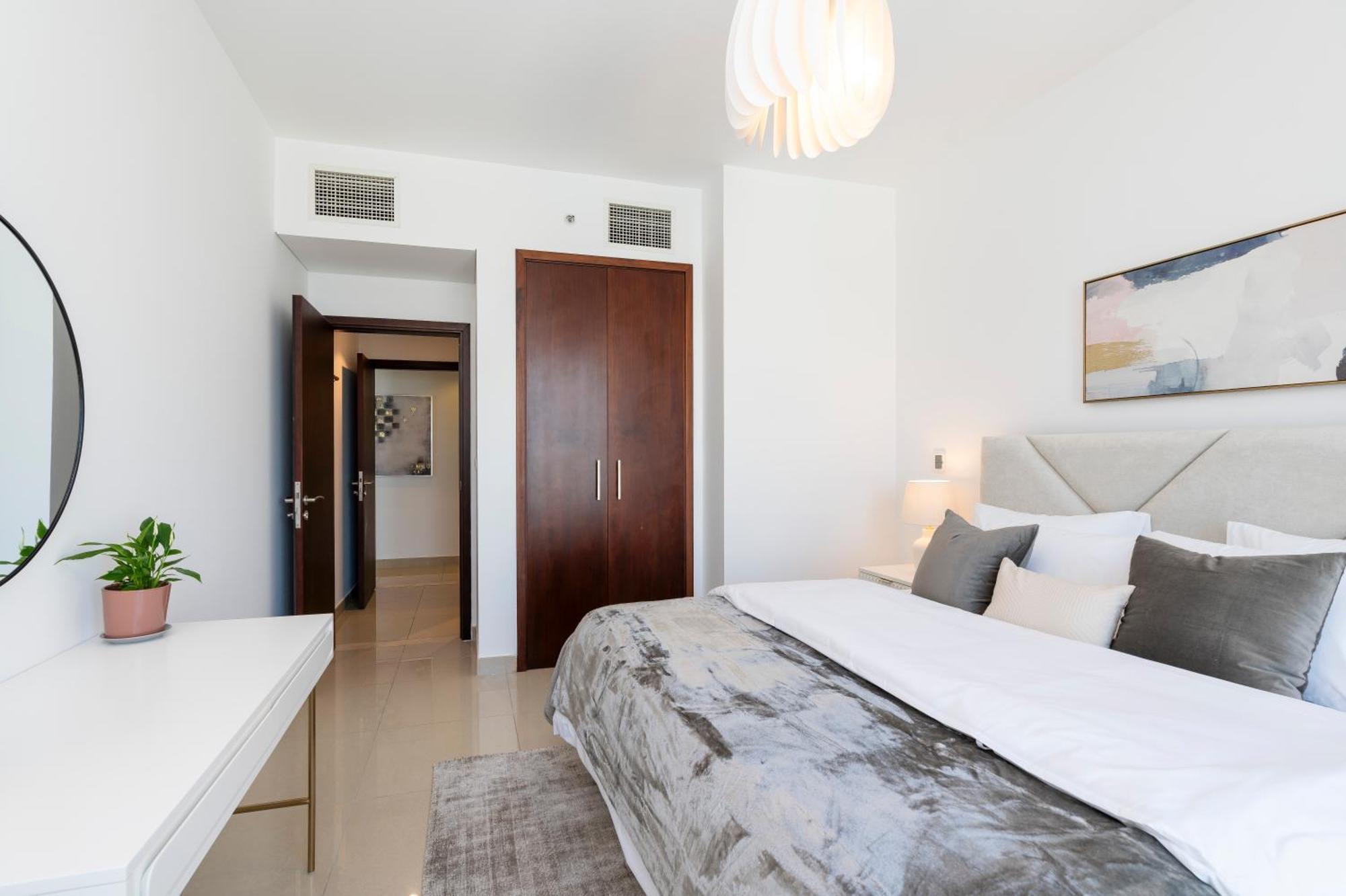 Prestige Living 2Br With Full Burj Khalifa And Fountain View By Auberge ドバイ エクステリア 写真